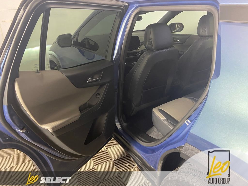 Used 2025 Chevrolet Equinox LT w/ Convenience Package II AWD/4WD image 20