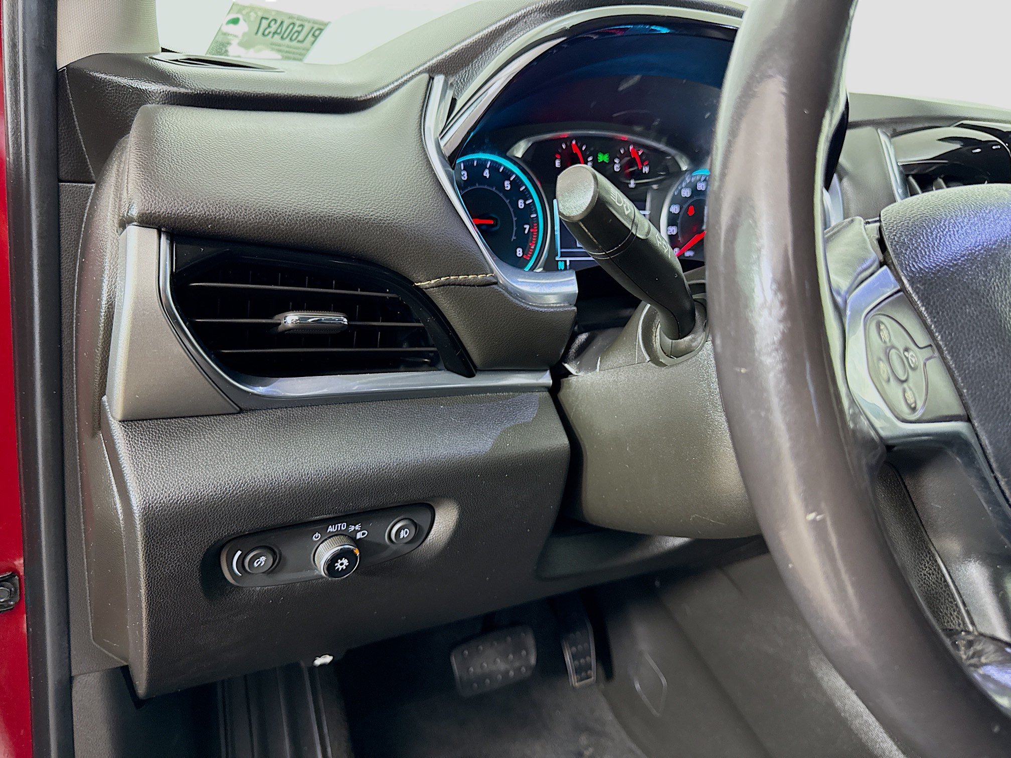 Used 2019 Chevrolet Traverse RS AWD/4WD image 12