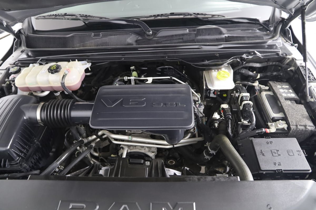 Used 2025 RAM 1500 Big Horn AWD/4WD image 39
