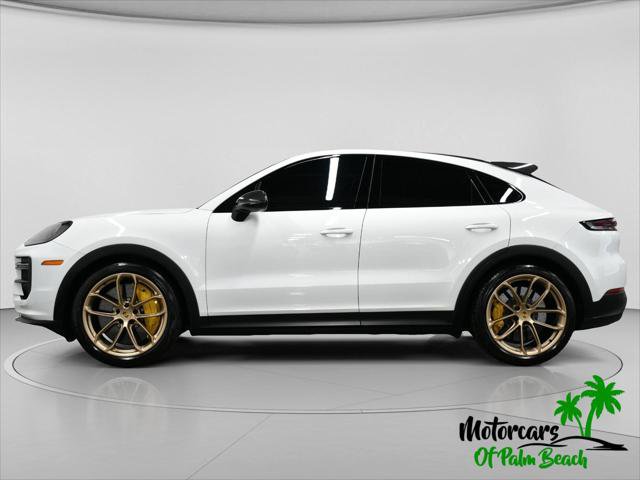 Used 2024 Porsche Cayenne Turbo GT AWD/4WD image 35