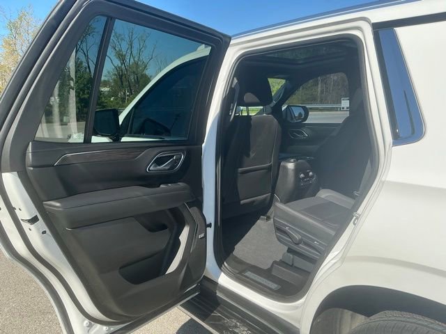 Used 2023 Chevrolet Tahoe LT w/ LT Signature Plus Package AWD/4WD image 17