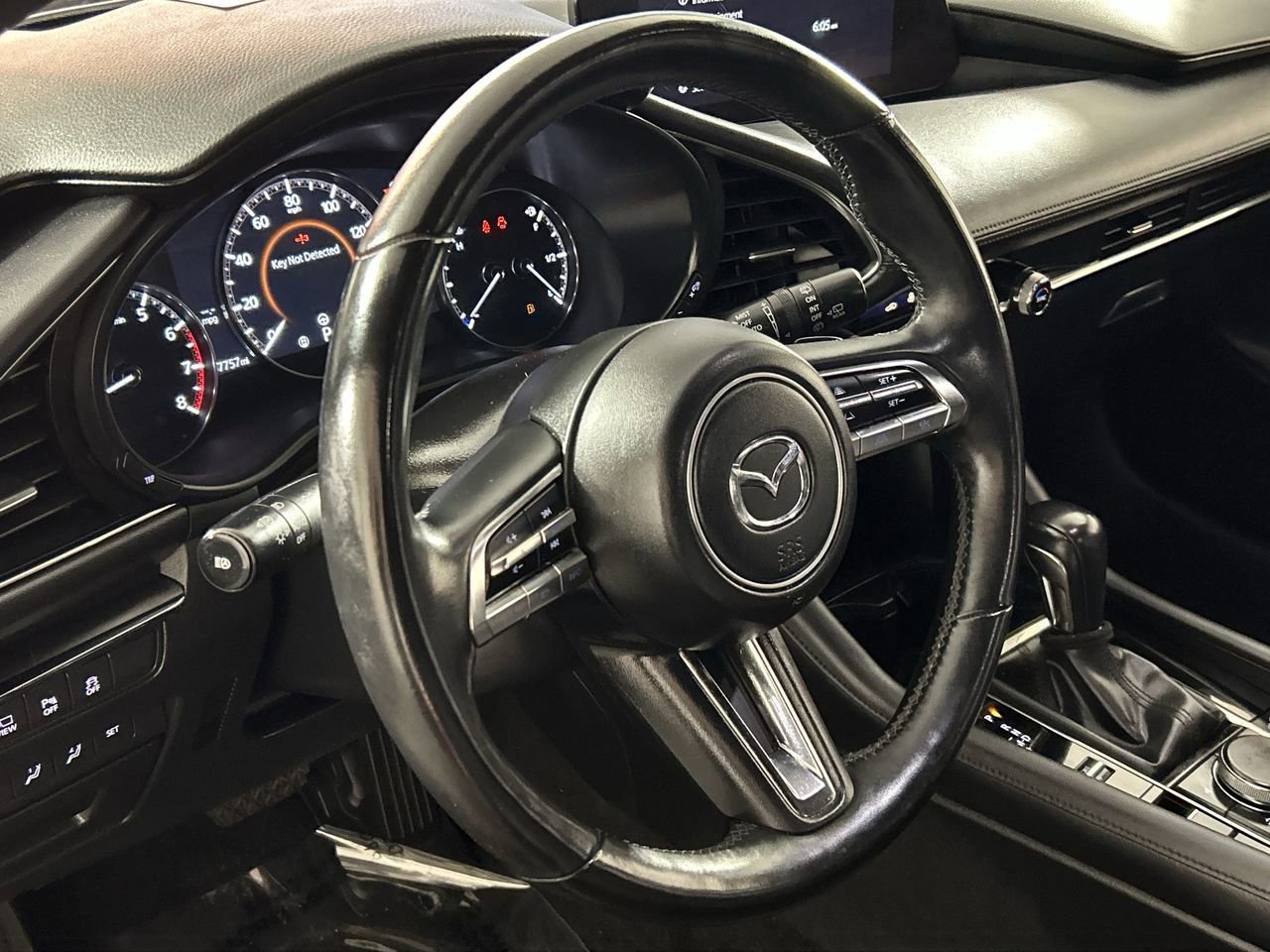 Used 2023 MAZDA MAZDA3 Hatchback w/Premium Plus Pkg AWD/4WD image 14