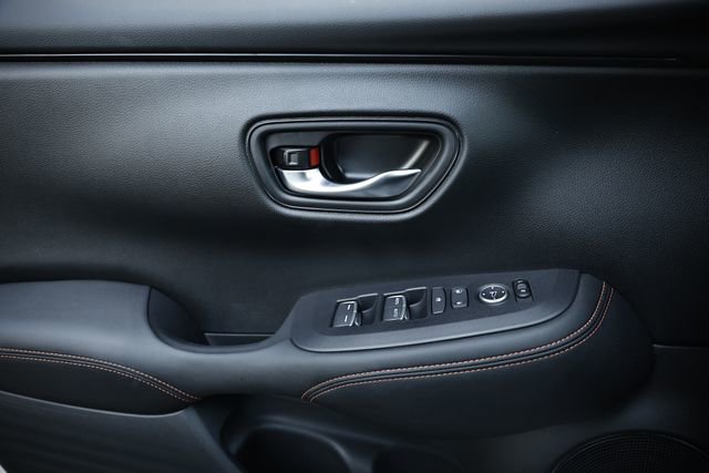 Used 2025 Honda HR-V Sport image 13