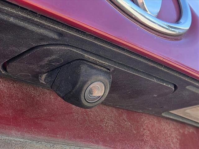 Used 2018 Toyota Corolla LE image 11