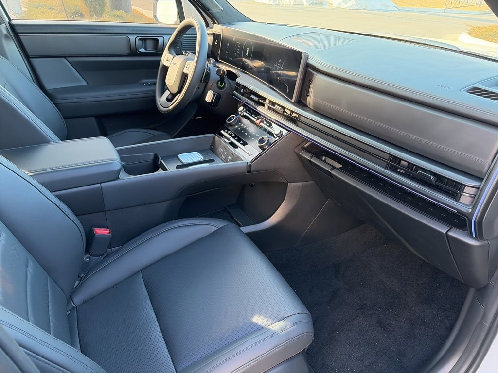 New 2026 Hyundai Santa Fe Calligraphy image 14