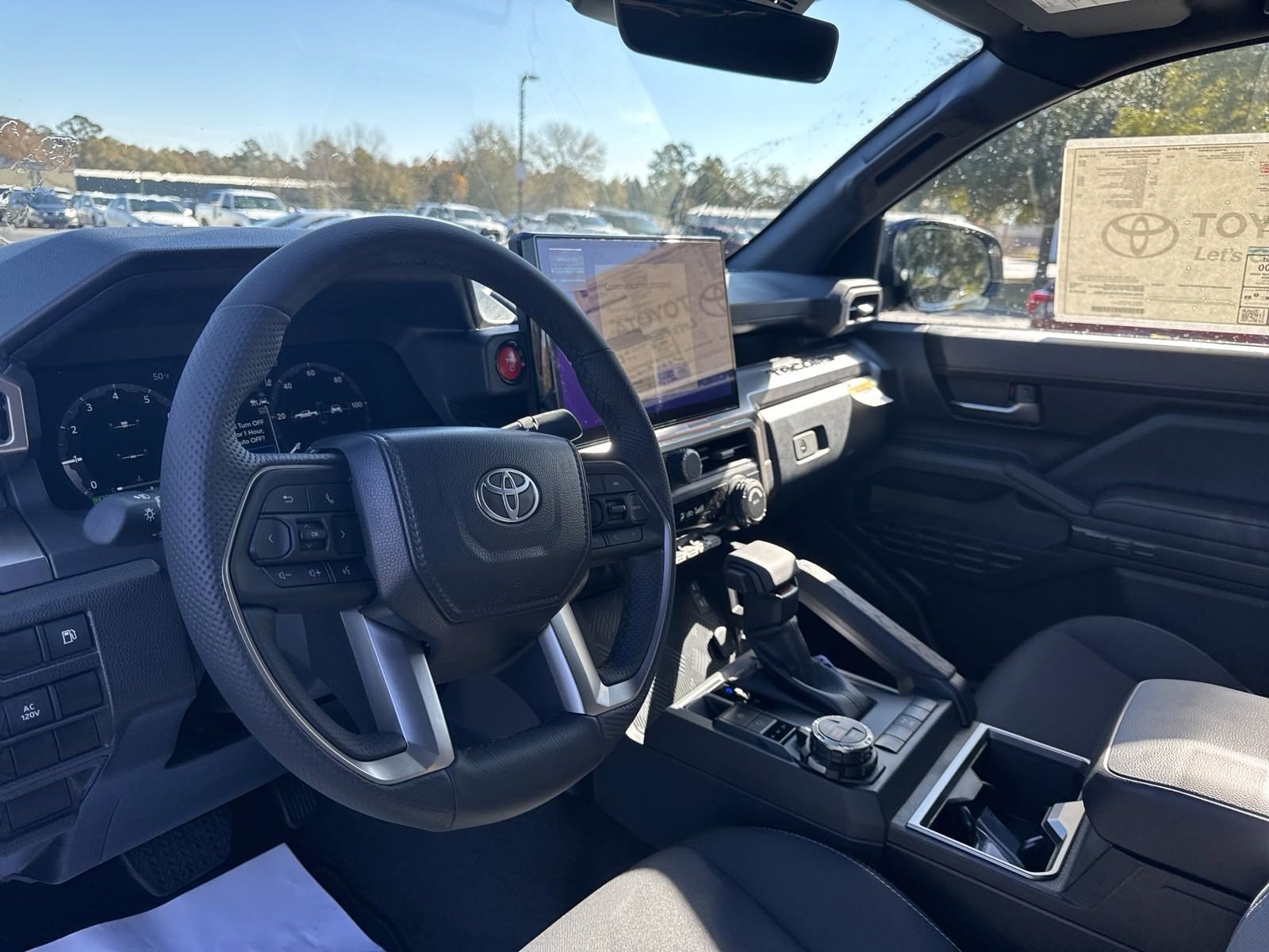Used 2024 Toyota Tacoma TRD Off-Road image 15