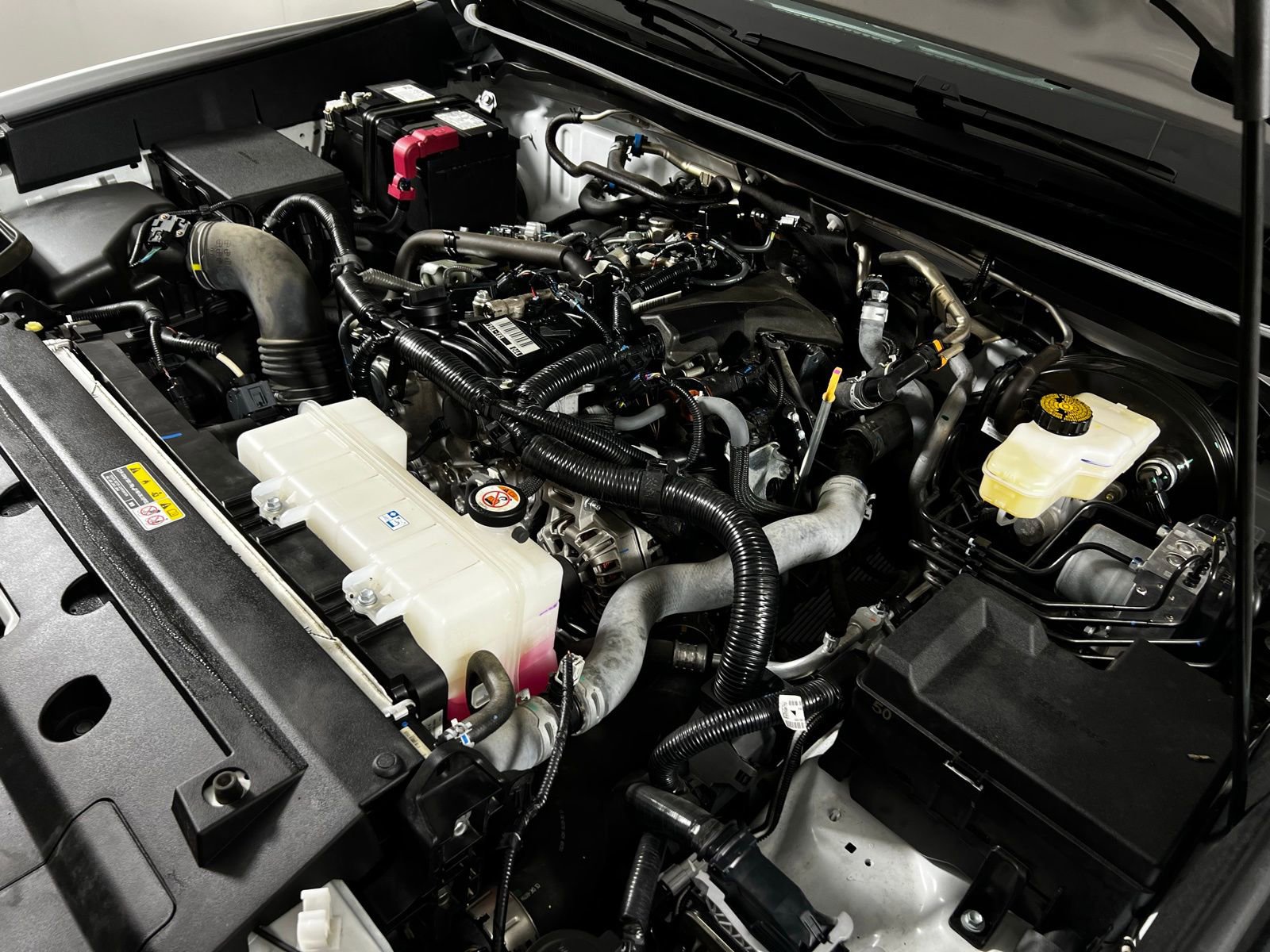 Certified 2024 Toyota Tacoma SR image 11