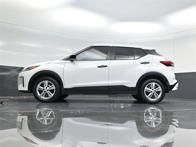 Used 2025 Nissan Kicks Play S image 38