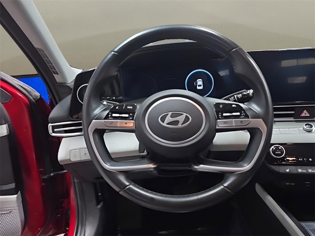 Certified 2024 Hyundai Elantra Limited image 22