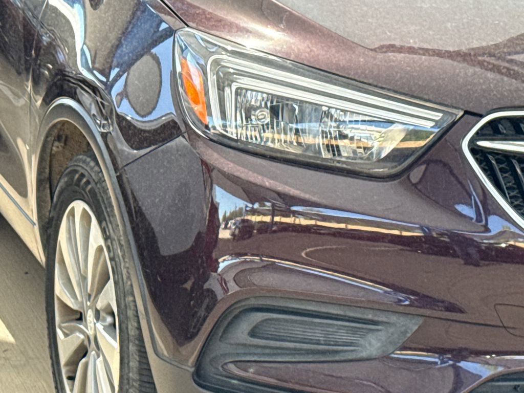 Used 2018 Buick Encore Preferred image 4