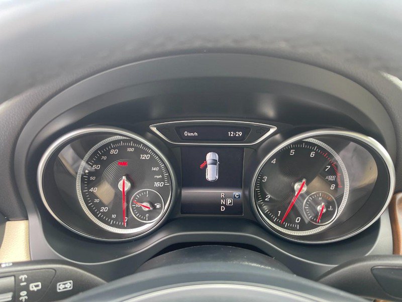 Used 2018 Mercedes-Benz GLA 250 w/ Premium Package image 30