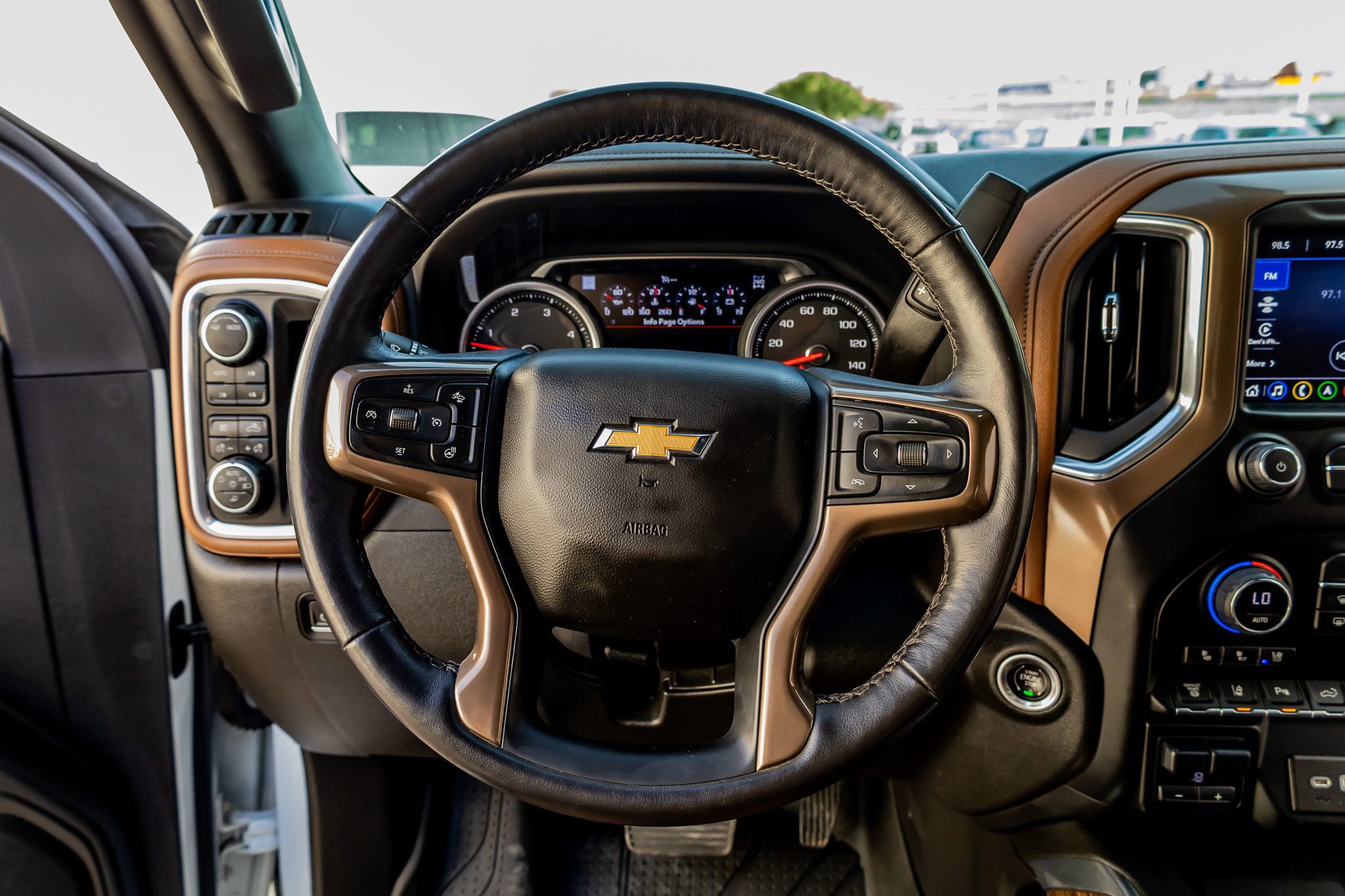 Used 2023 Chevrolet Silverado 3500 High Country w/ Technology Package image 18