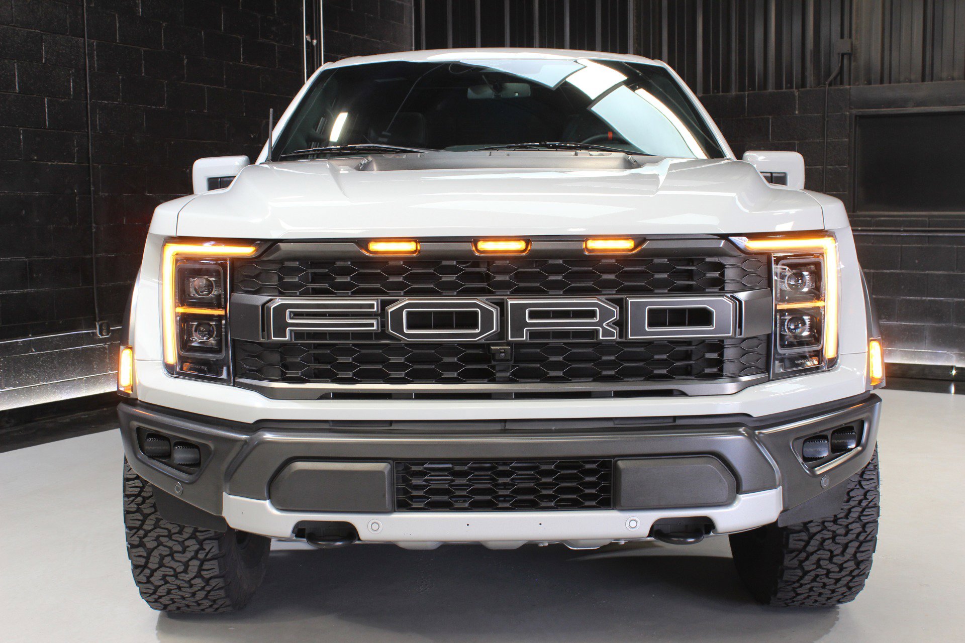 Used 2023 Ford F150 Raptor w/ Raptor Carbon Fiber Package image 6