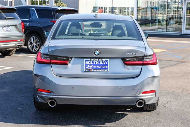 Used 2023 BMW 330i Sedan image 5