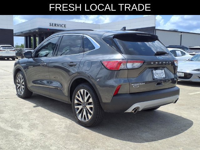 Used 2020 Ford Escape Titanium FWD image 9