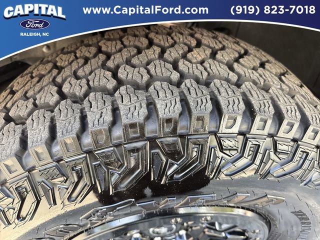 Certified 2025 Ford Bronco Badlands AWD/4WD image 14