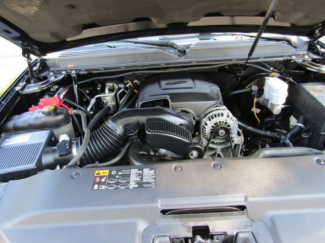 Used 2013 Cadillac Escalade ESV Premium AWD/4WD image 18