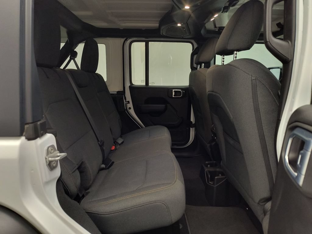 Used 2026 Jeep Wrangler Unlimited Sport AWD/4WD image 29