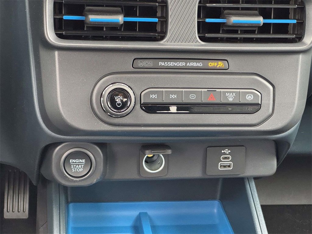 New 2025 Ford Maverick XLT w/ Equipment Group 301A image 6