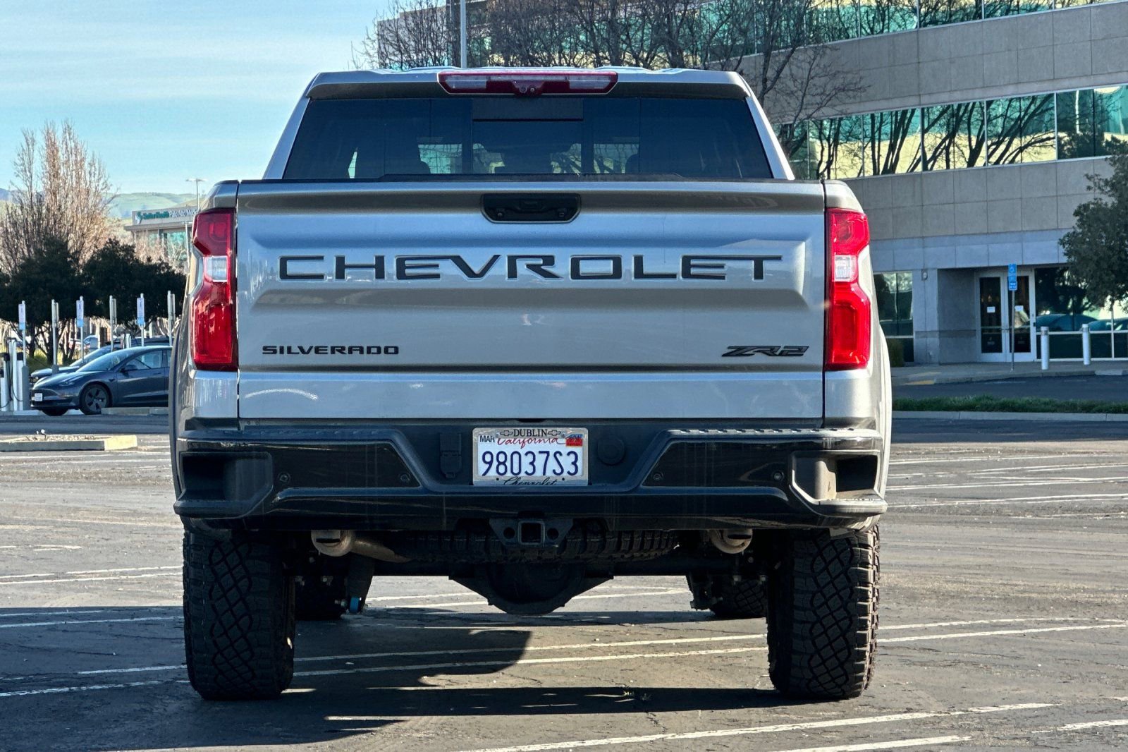 Certified 2023 Chevrolet Silverado 1500 ZR2 w/ Technology Package image 5