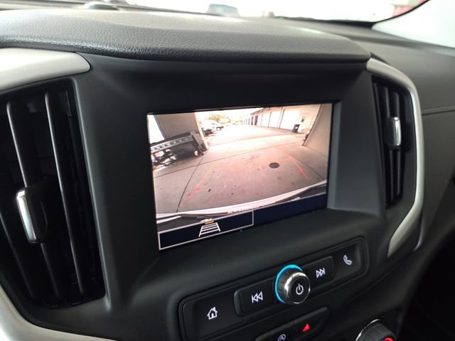 Used 2024 GMC Terrain SLE w/ Driver Convenience Package FWD image 33