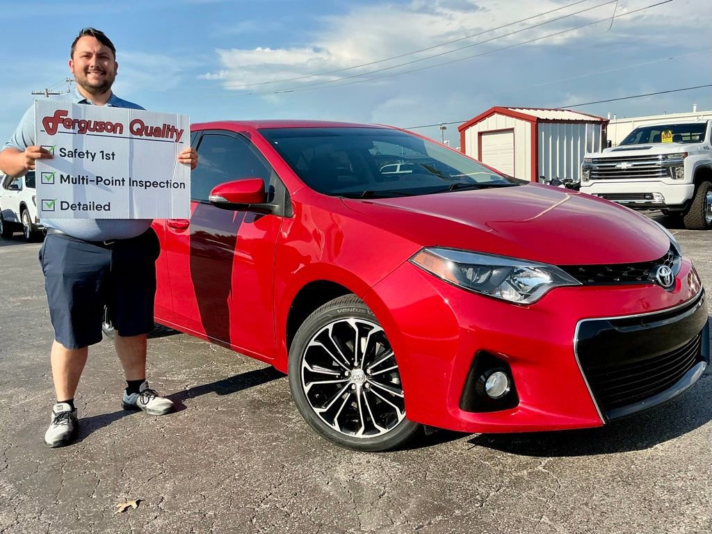 Used 2016 Toyota Corolla S FWD image 1