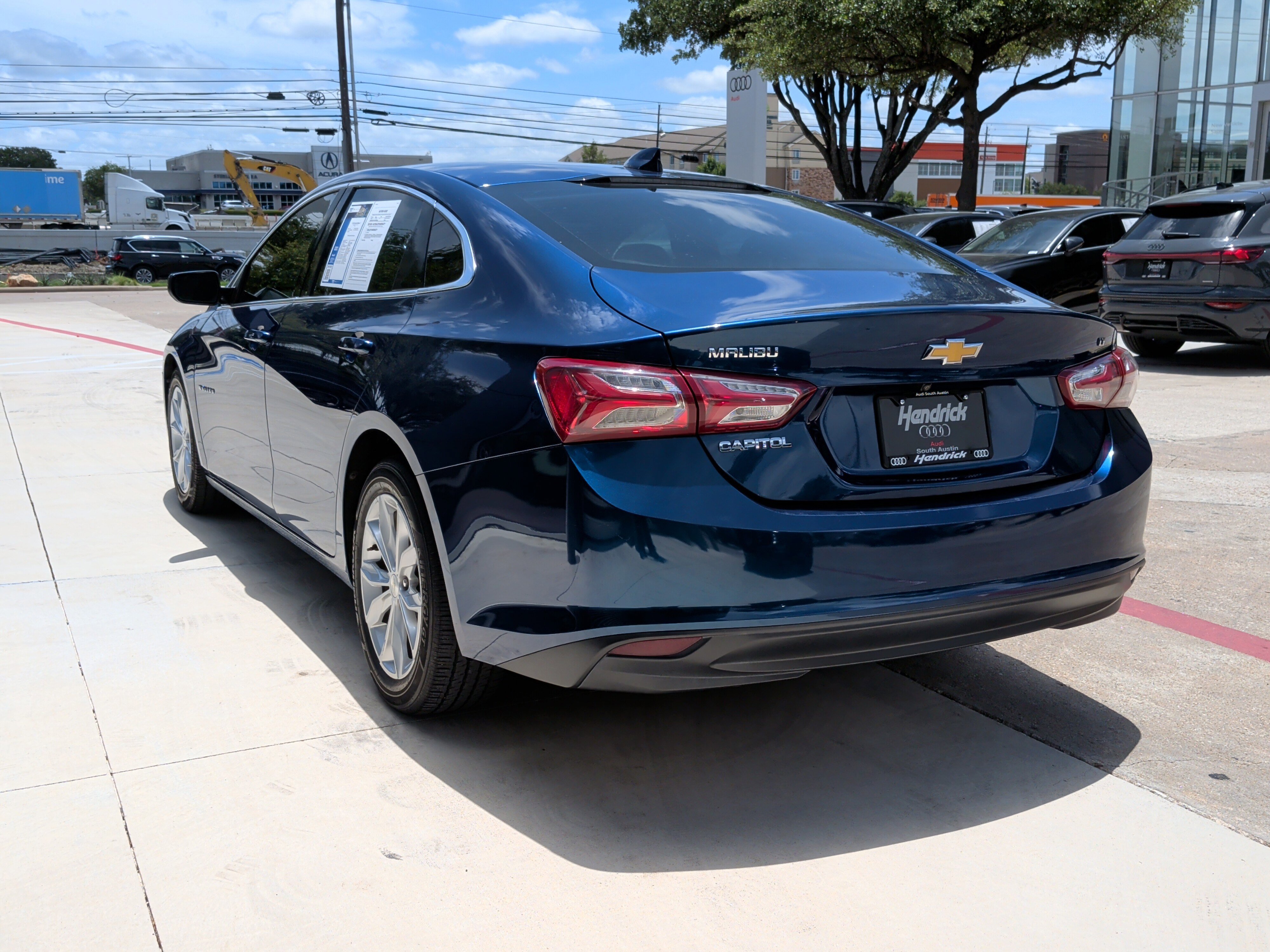 Used 2019 Chevrolet Malibu LT FWD image 8