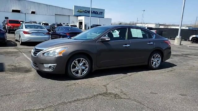 Used 2013 Nissan Altima 2.5 SV w/ 2.5SV Convenience Pkg image 4