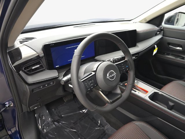 New 2027 Nissan Kicks SR w/ SR Premium Package FWD image 16