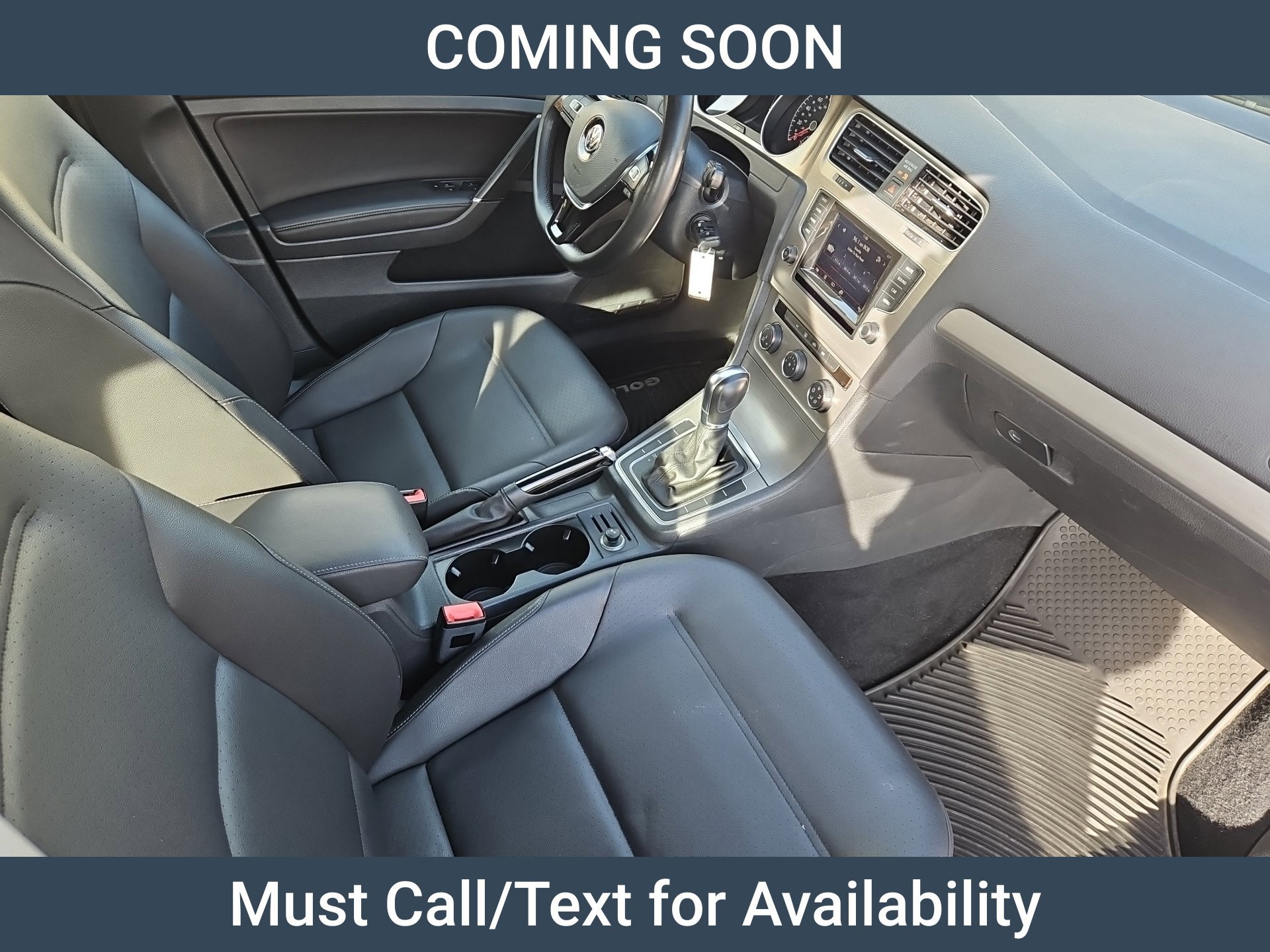 Used 2015 Volkswagen Golf 4-Door FWD image 14