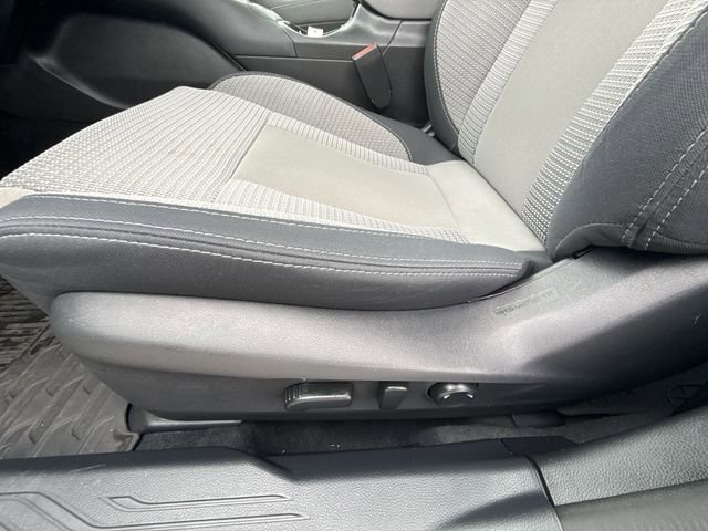 Used 2023 Subaru Outback Premium image 12