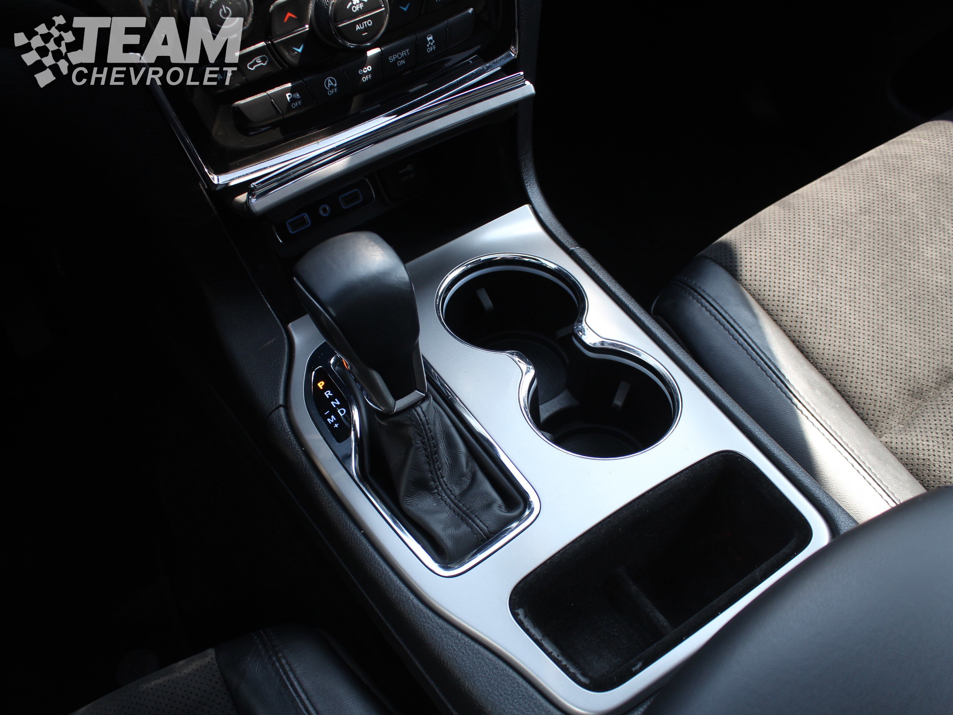 Used 2022 Jeep Grand Cherokee Laredo X AWD/4WD image 20