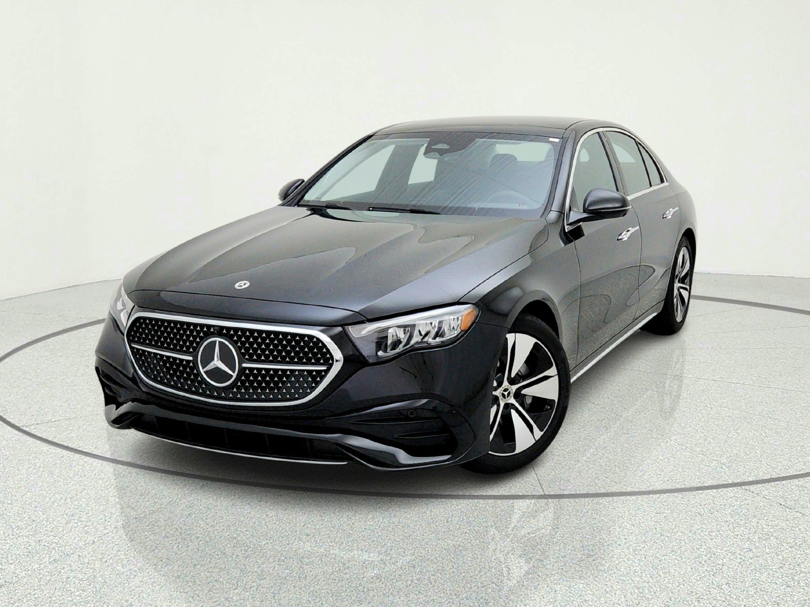 New 2026 Mercedes-Benz E 350 Sedan image 2