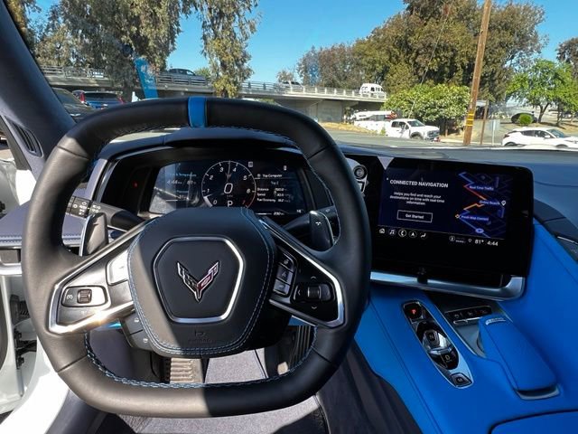 Used 2023 Chevrolet Corvette Stingray Premium Conv w/ Z51 Performance Package RWD image 17
