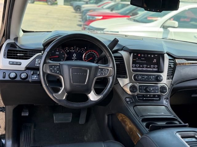 Used 2016 GMC Yukon Denali w/ Open Road Package AWD/4WD image 7