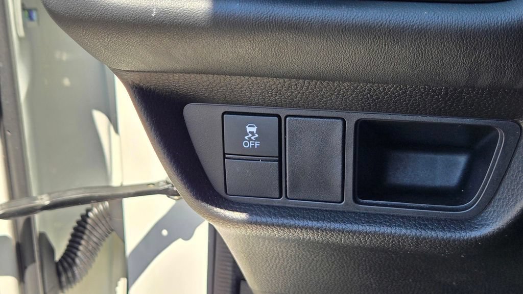 Used 2024 Honda HR-V Sport image 17