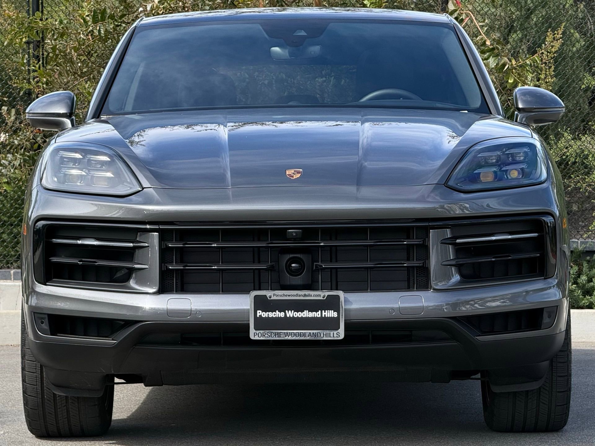 Used 2025 Porsche Cayenne Coupe image 10