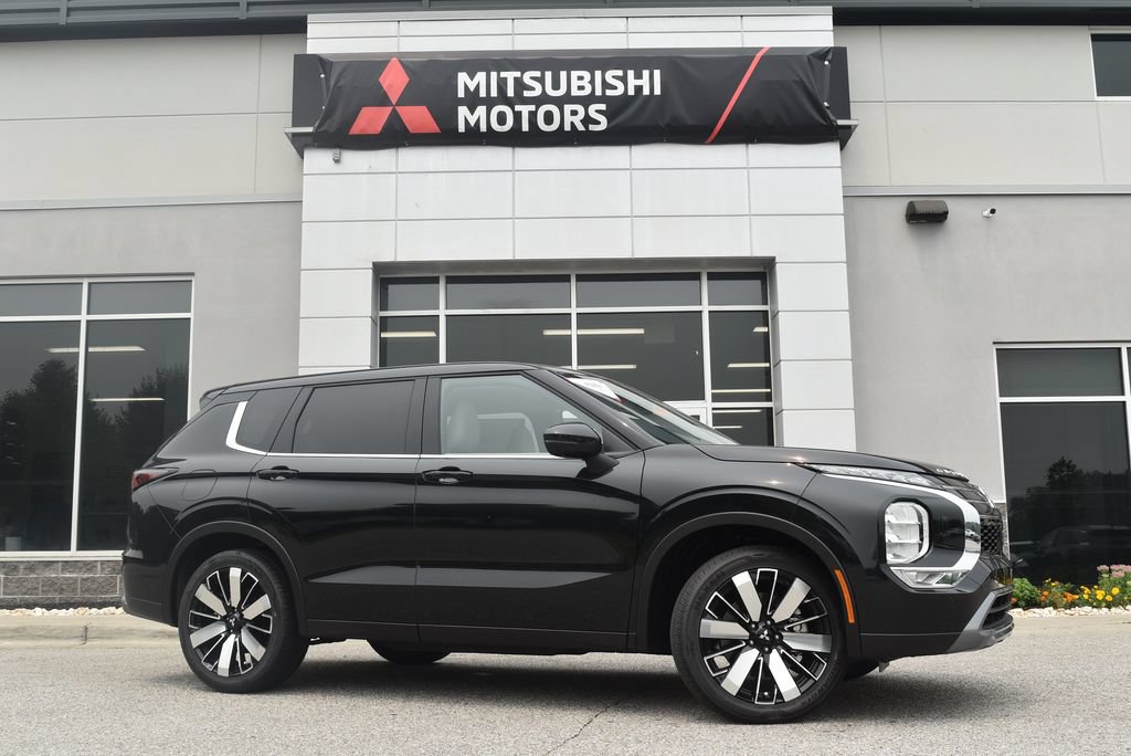 New 2026 Mitsubishi Outlander SE