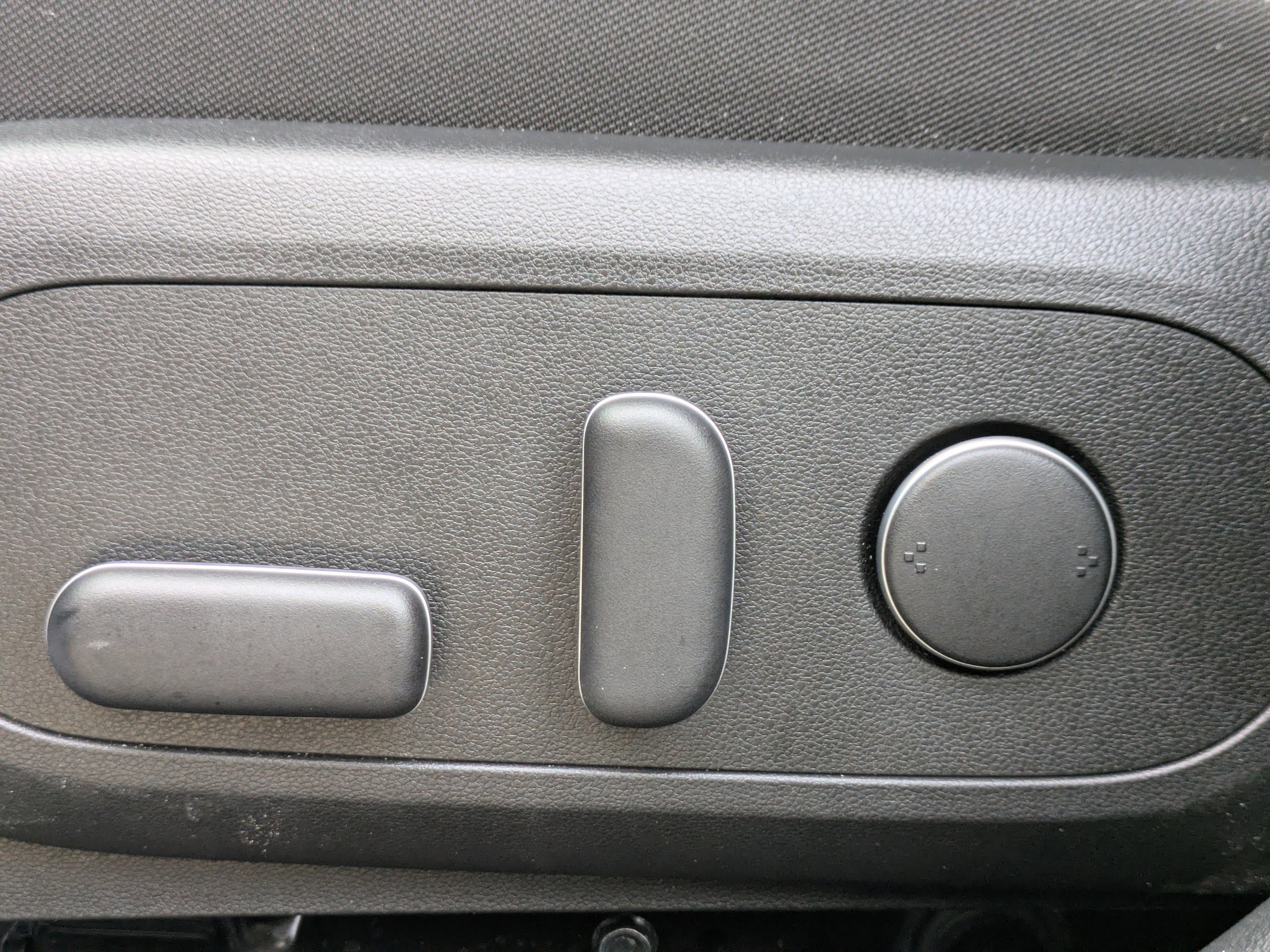 Certified 2025 Hyundai Kona SEL image 20