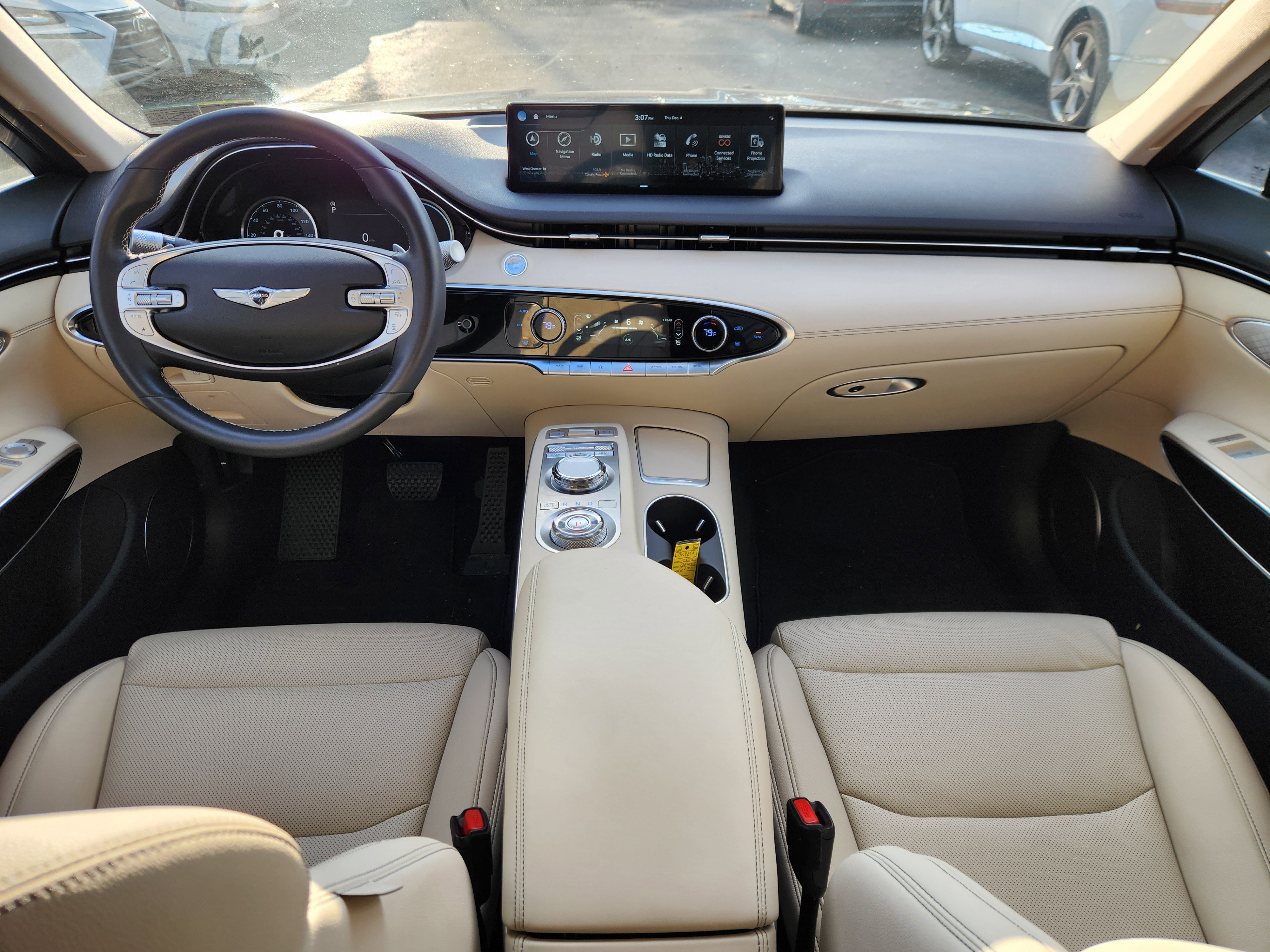 Used 2025 Genesis GV70 2.5T image 8