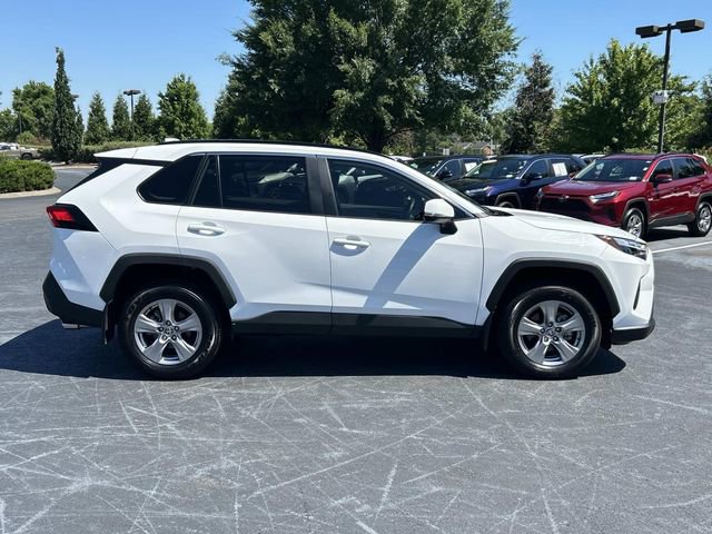 Used 2025 Toyota RAV4 XLE FWD image 3