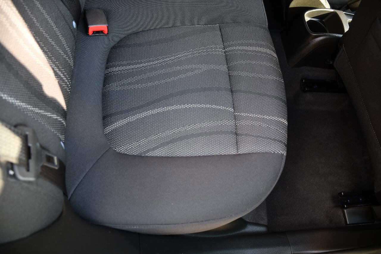 Used 2014 Chevrolet Sonic LT w/ LT Spring Promotional Package image 19