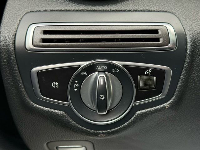 Used 2020 Mercedes-Benz C 300 4MATIC Coupe image 40