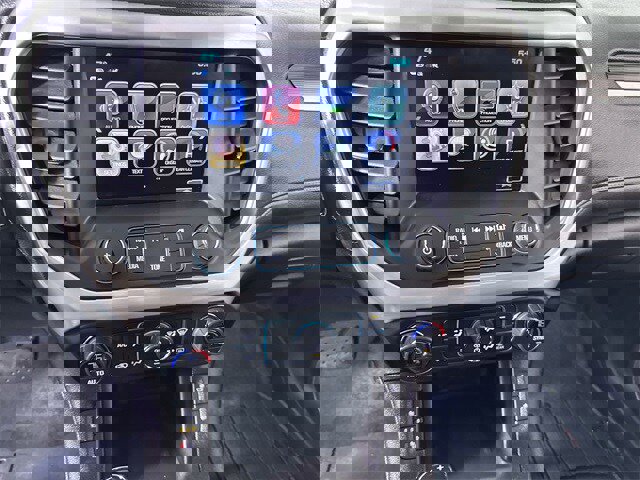 Used 2019 GMC Acadia SLT image 14