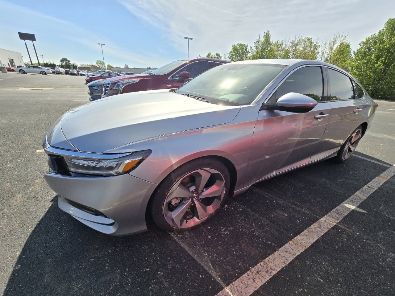 Used 2018 Honda Accord Touring image 4