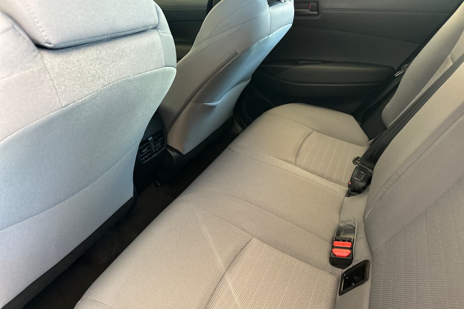 Used 2025 Toyota Corolla Cross AWD Hybrid image 12