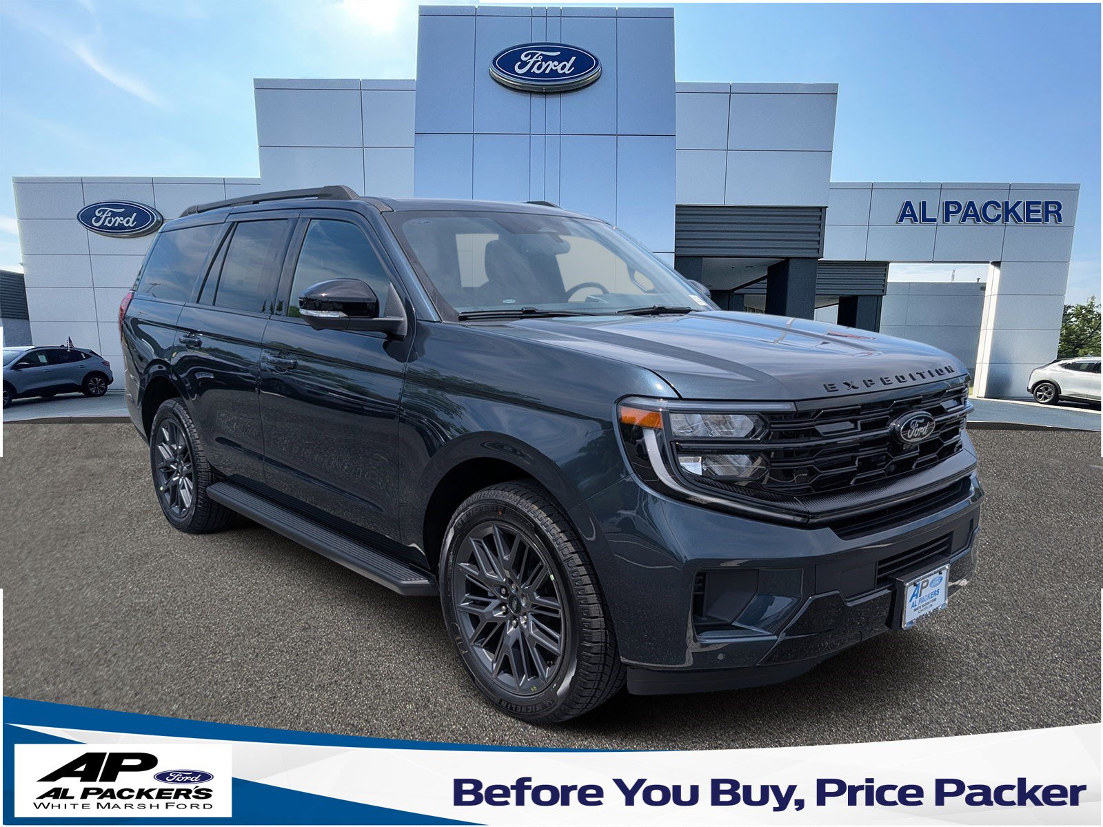 New 2026 Ford Expedition Platinum w/ Stealth Appearance Package AWD/4WD image 1