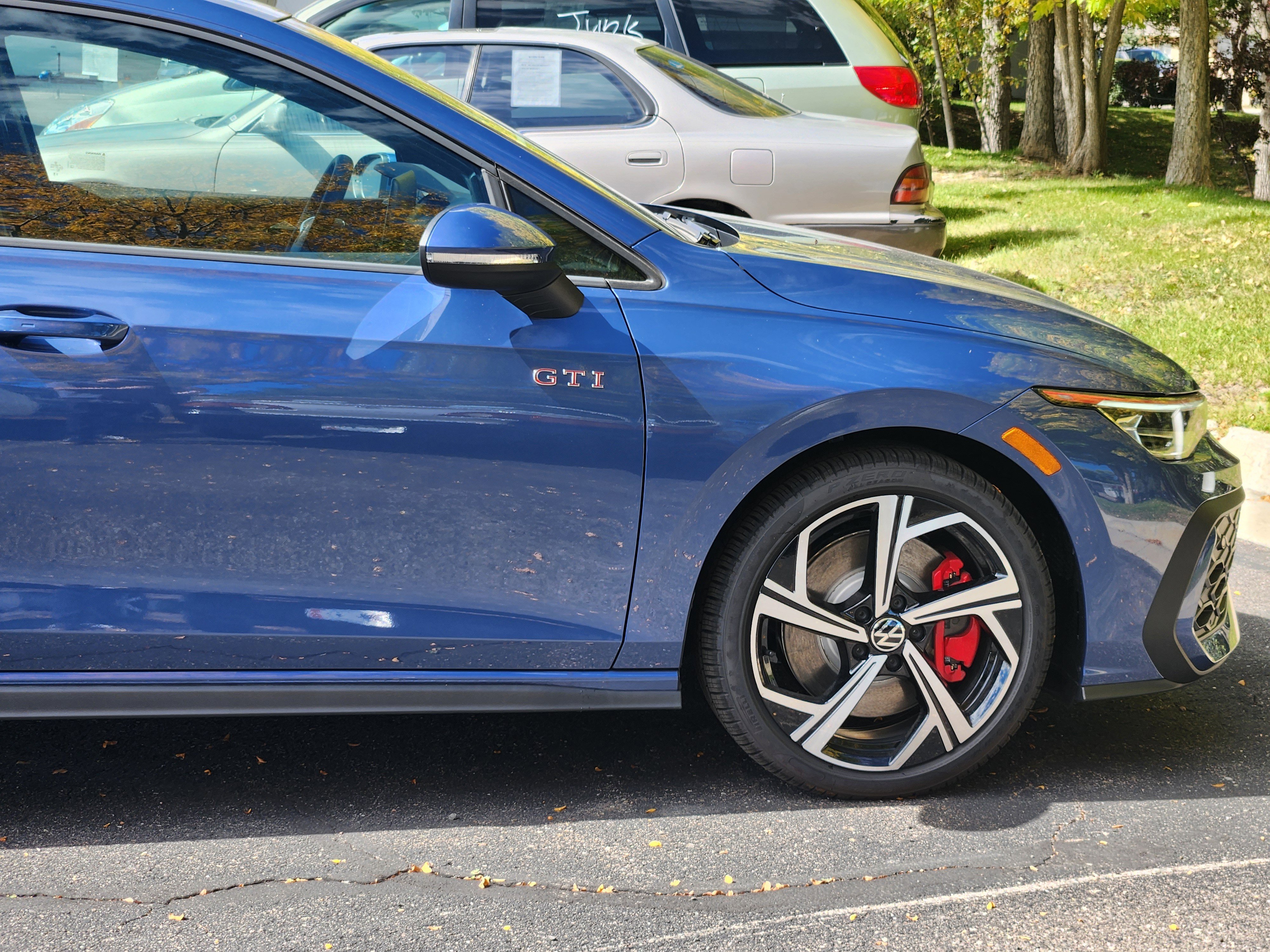 New 2025 Volkswagen GTI SE image 7