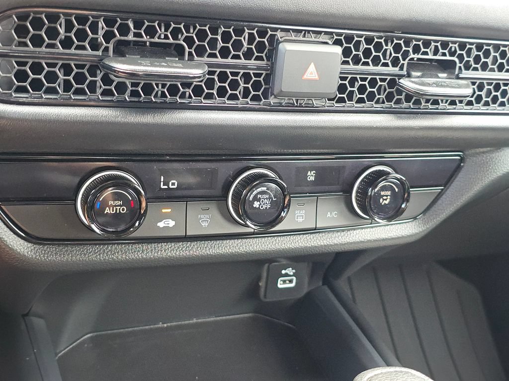 Certified 2025 Honda HR-V LX image 26