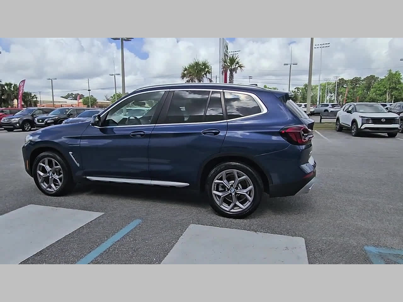 Used 2024 BMW X3 xDrive30i w/ Convenience Package AWD/4WD image 25